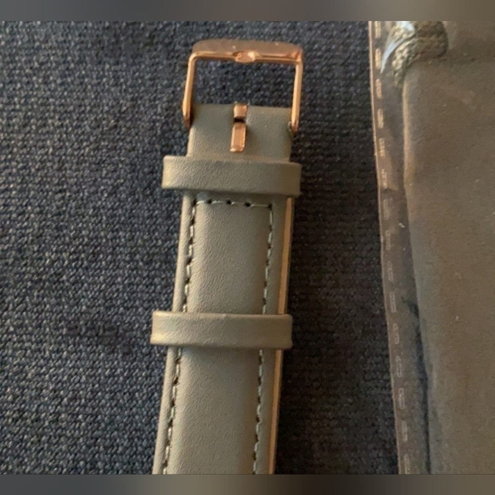 NWOT | Women's Monroe Watch | Rose Gold Face & Green Genuine Leather Watch - Picture 7 of 7